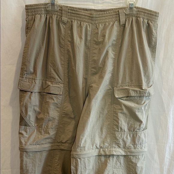 Columbia Other - Men's Columbia Cargo Pants Size Large